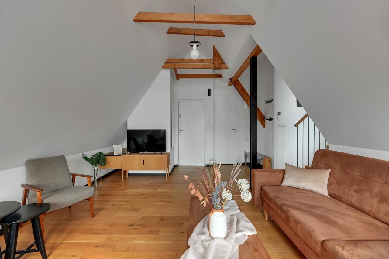 3-Level Apartment With A View Of St Mary'S Basilica By Downtown Apartments Гданьск Экстерьер фото
